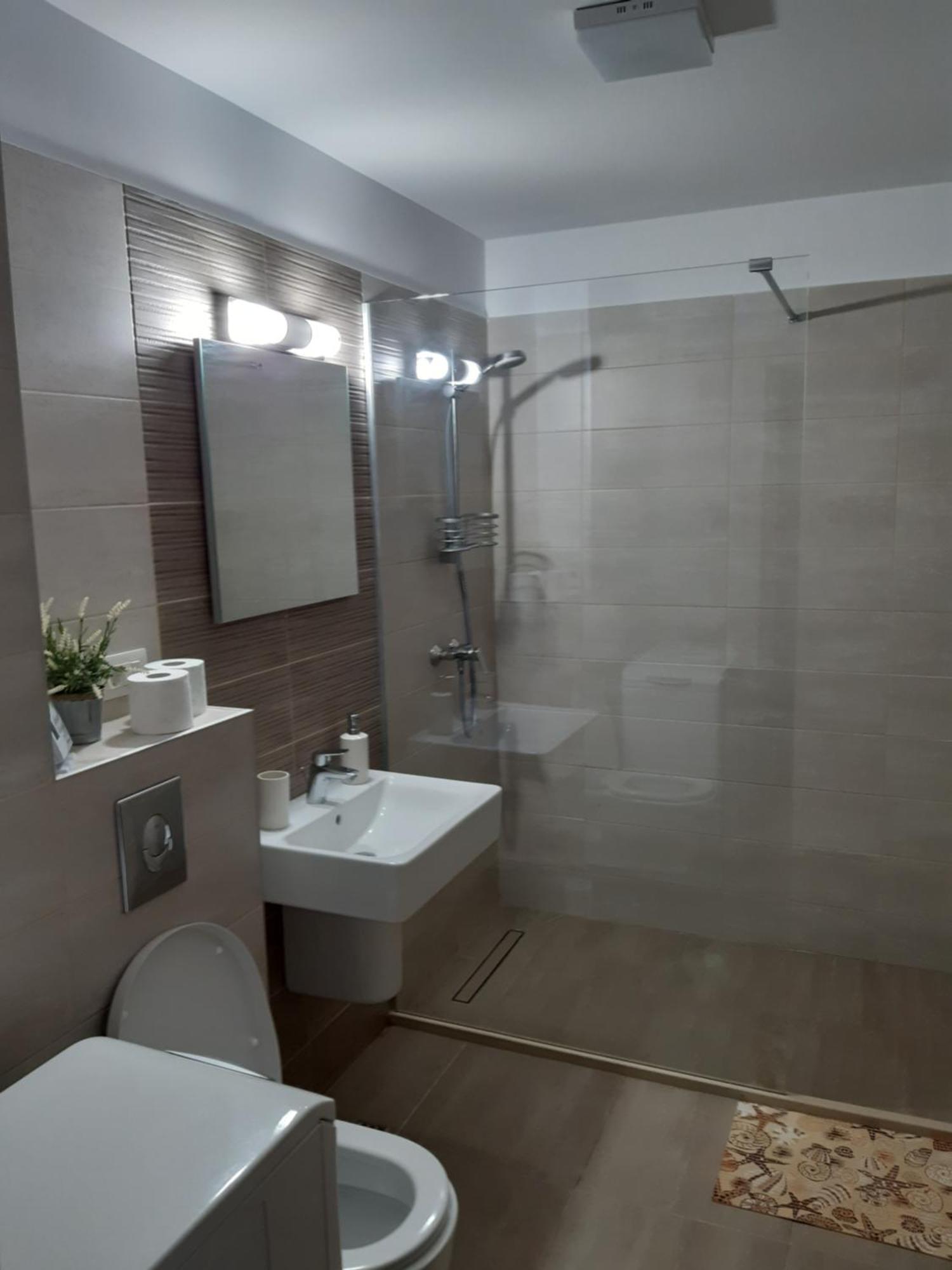 Apartament Marcel - Coresi Mall Braşov Exterior foto
